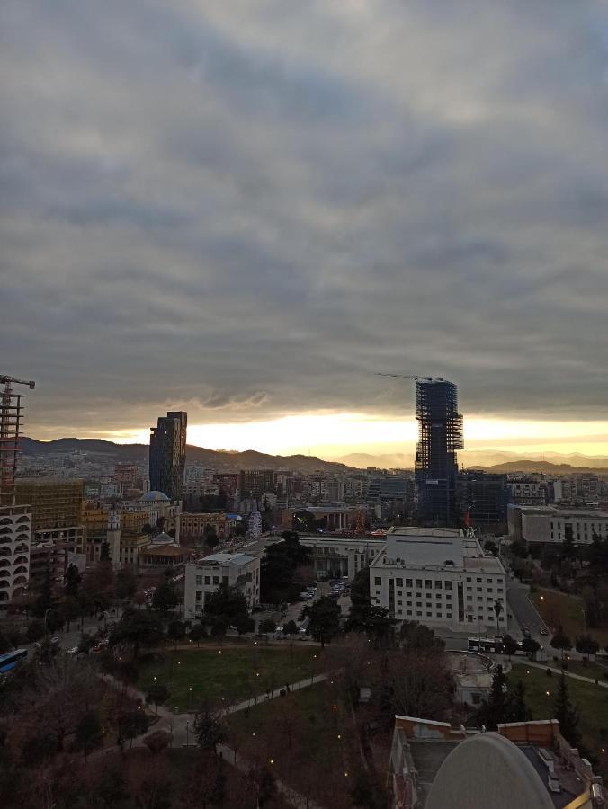 Hotel Heart Of Tirana Zewnętrze zdjęcie